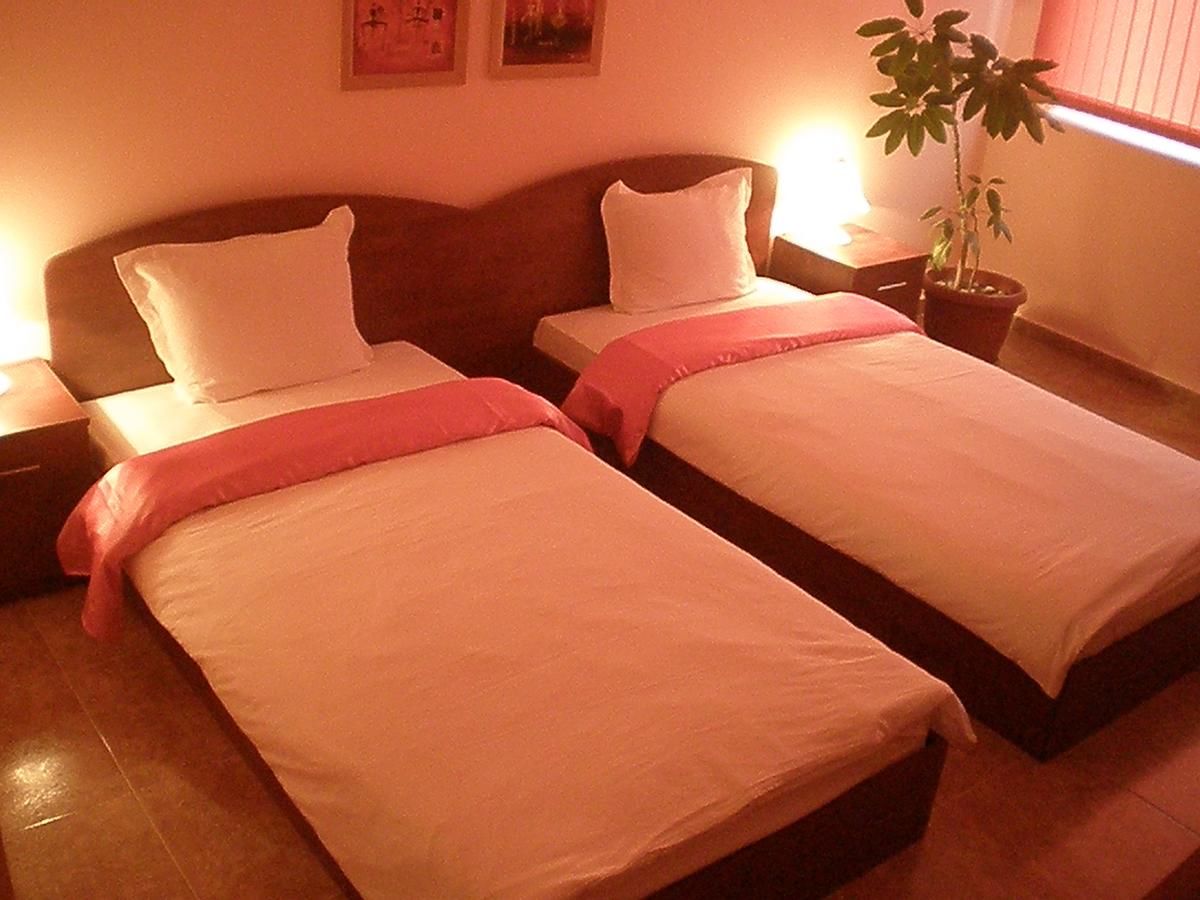 Отель Hotel Mercury Ямбол-6